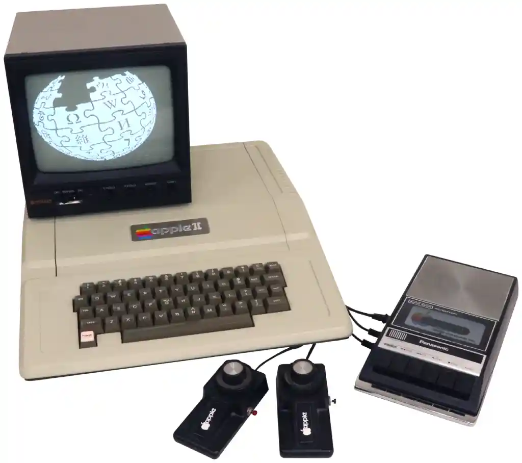 Rare Find: New-in-Box Apple II Sold on eBay