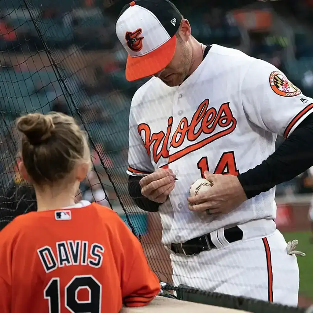 Ralph Winnie: A Baseball Enthusiast and Autograph Collector