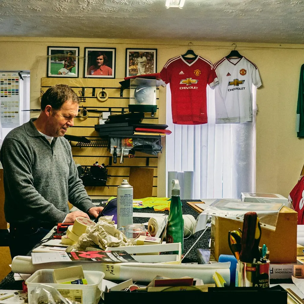 Tim Banazek Unveils Largest Private Sports Memorabilia Collection