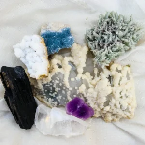 Rock, Gem & Mineral Show: Discover Earth's Treasures in Arizona