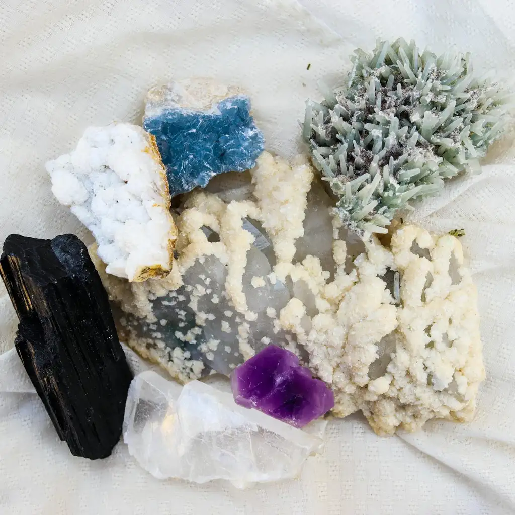 Rock, Gem & Mineral Show: Discover Earth's Treasures in Arizona